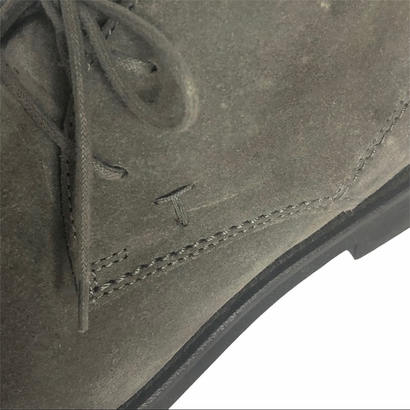 FLASH SALE….Tod's Mens/Womens Gray Suede Ankle Boot - Picture 5 of 16